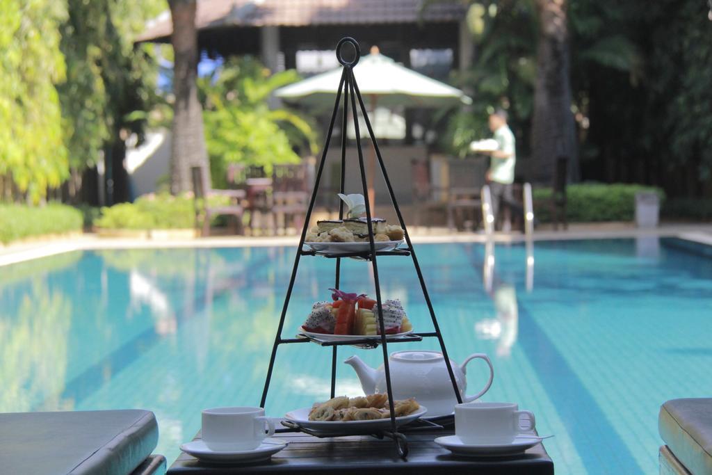 Starry Angkor Hotel Siem Reap Zewnętrze zdjęcie